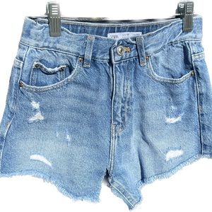 Zara girls distressed denim shorts
